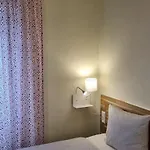 Margarida - Lisbon South By Rosado 펜션 알마다